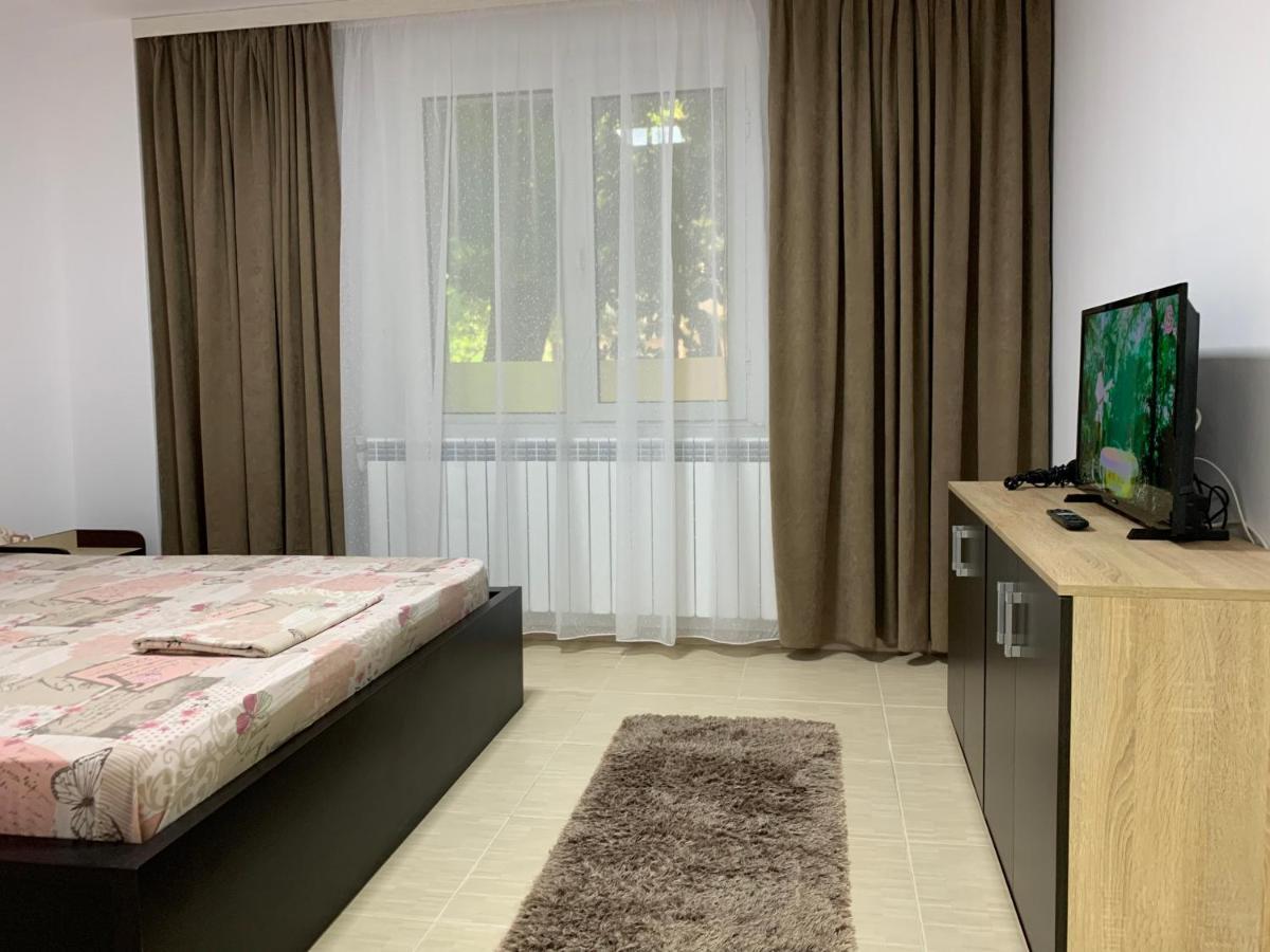Eli Apartment Galati  Bagian luar foto