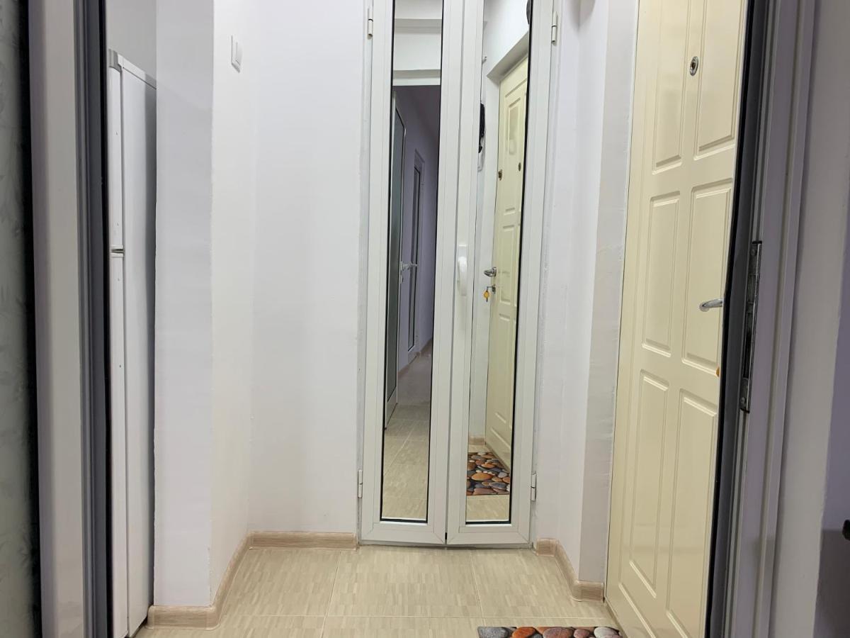 Eli Apartment Galati  Bagian luar foto