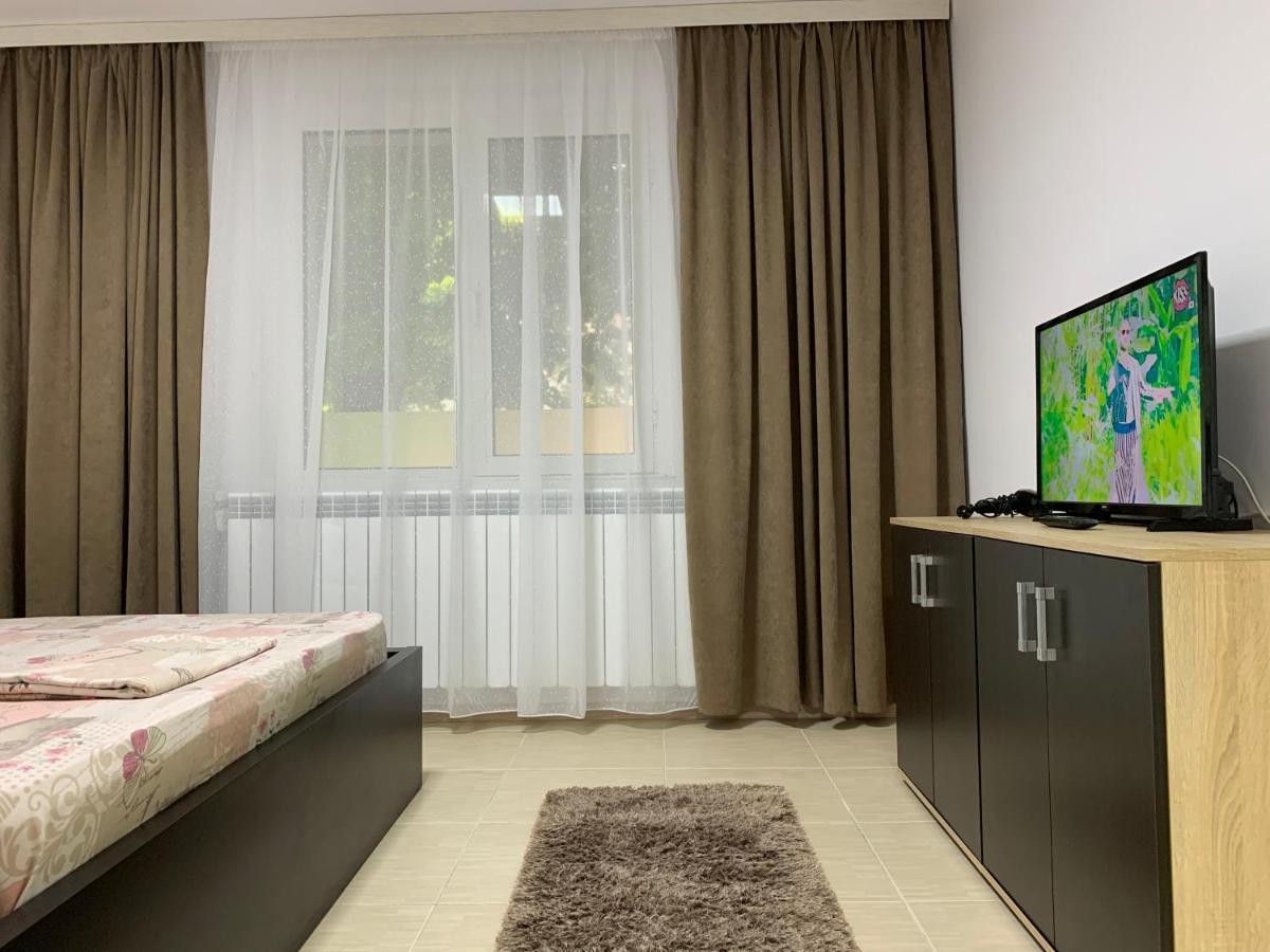 Eli Apartment Galati  Bagian luar foto