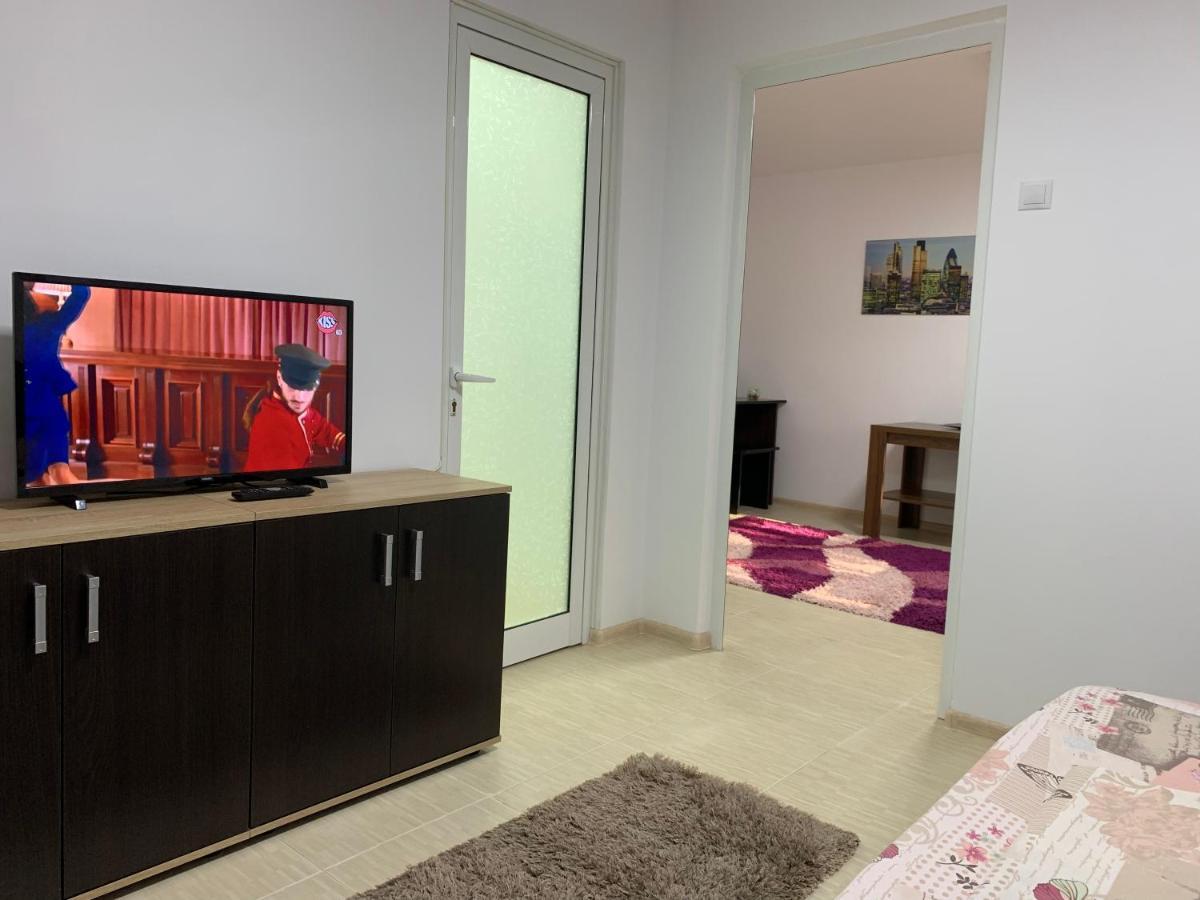 Eli Apartment Galati  Bagian luar foto