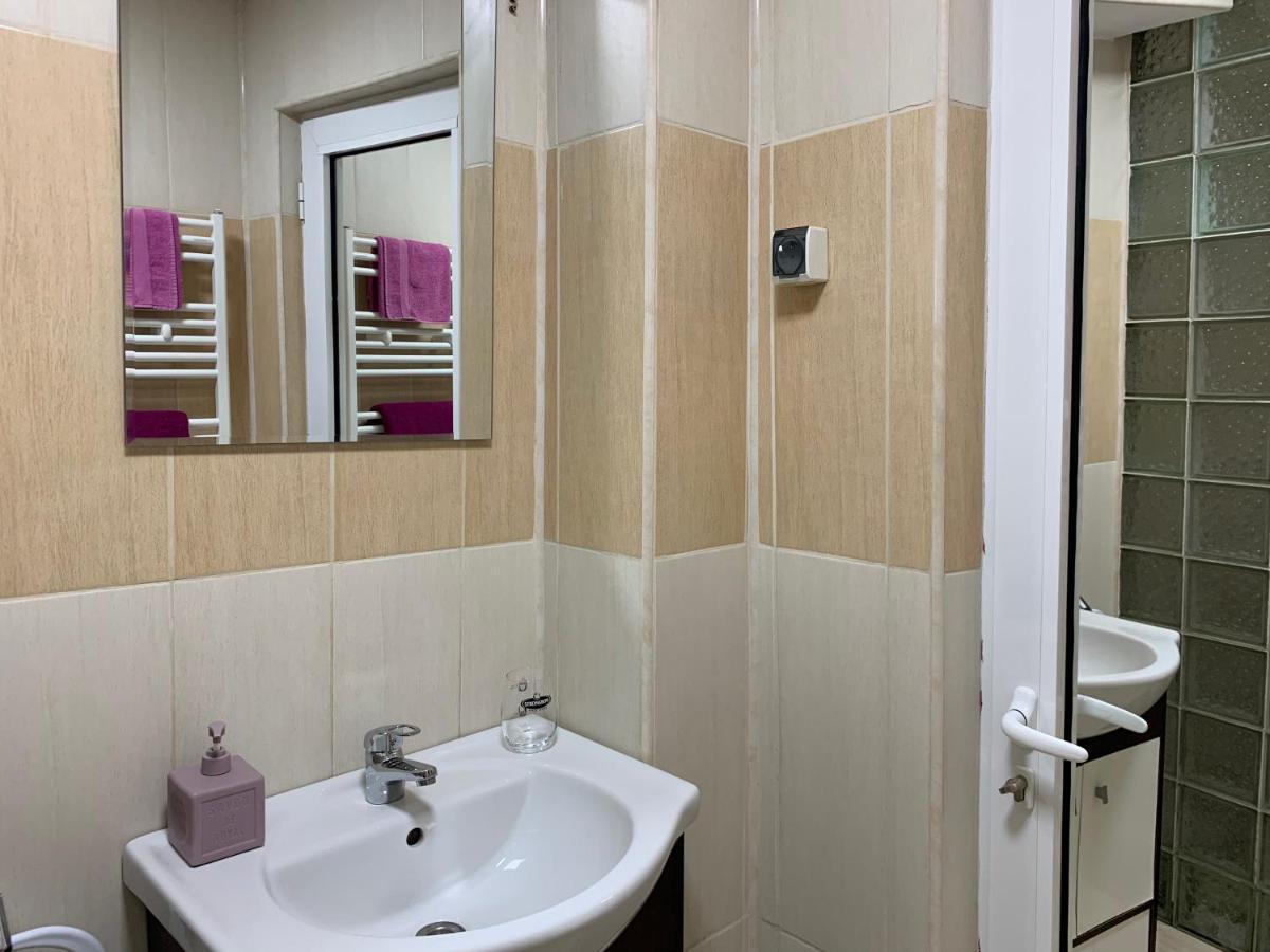 Eli Apartment Galati  Bagian luar foto